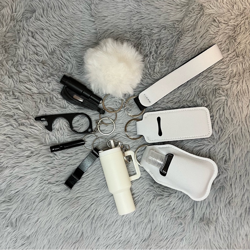 10pcs Black and White Safety Keychain Set